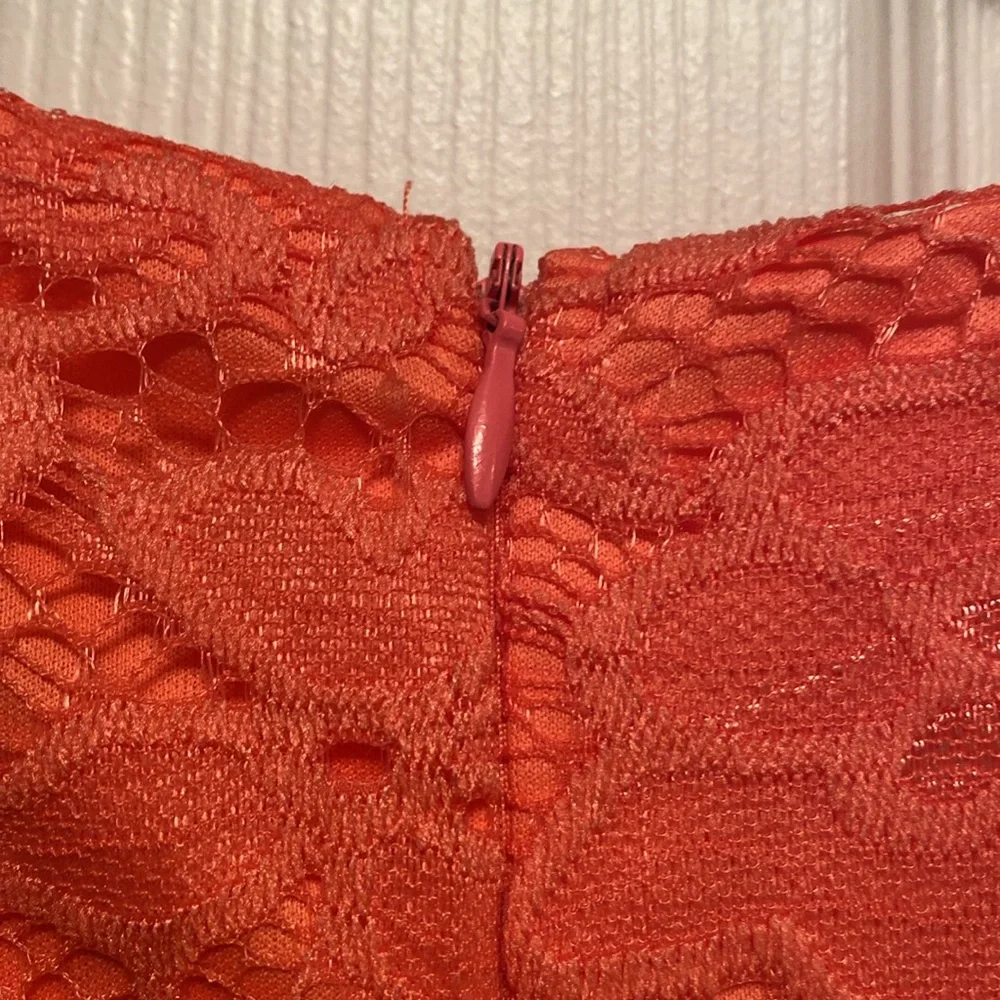 NWOT Meetjen Peach Sleeveless Lace Dress…size S - Picture 3 of 5